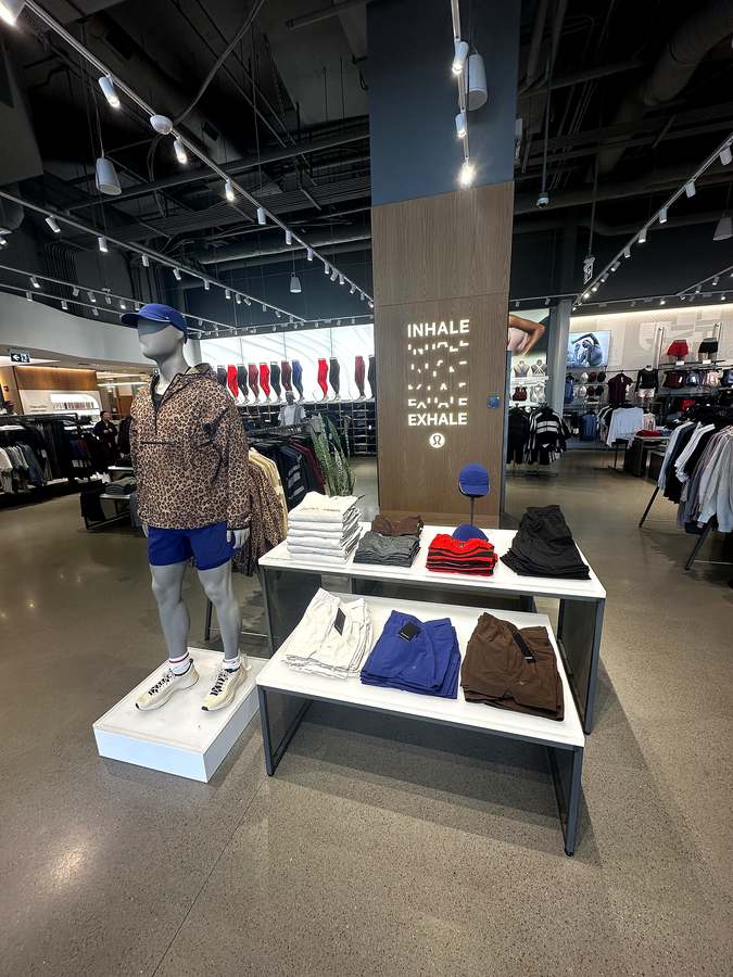 Men's Tables — photo 3
